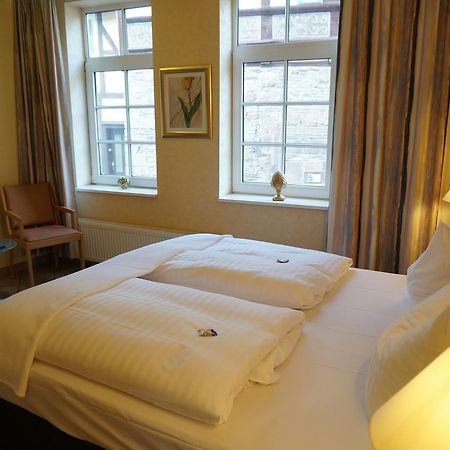 Hotel Goldener Anker Bodenwerder Exterior foto